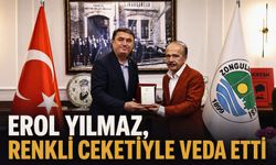 Erol Yılmaz, renkli ceketiyle veda etti