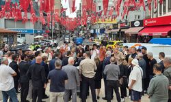 15 kişiyle program yapacaksın? Bunu haber yapan gazeteciye de saldıracaksınız öyle mi?
