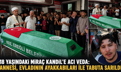 18 yaşındaki Miraç Kandil’e acı veda: Annesi, evladının ayakkabıları ile tabuta sarıldı