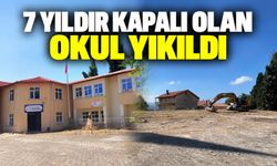 7 yıldır kapalı olan okul yıkıldı
