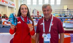 Milli boksör Ece Asude Ediz, İtalya'dan bronz madalya ile dönüyor