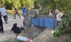 Fındık işçilerini taşıyan traktör devrildi: 18 yaralı