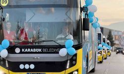 Geleneksel sünnet şöleni renkli görüntülere sahne oldu