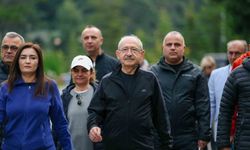 Kemal Kılıçdaroğlu, değerlendirme kampında sabah yürüyüşü yaptı