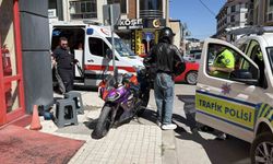 Otomobil ile motosiklet çarpıştı: 2 hafif yaralı