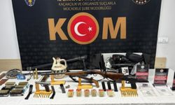 Tarihi eser ile uy*şturucu madde ele geçirildi: 7 gözaltı