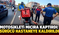 Motosikleti mıcıra kaptırdı: Sürücü  hastaneye kaldırıldı