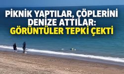 Piknik yaptılar, çöplerini denize attılar: Görüntüler tepki çekti