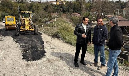 İnağzı Mahallesi ve Askeri Tepeyi sahile bağlayan yol asfalta kavuşuyor