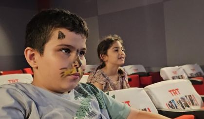 TRT Sinema Tırı çocuklara eğlenceli anlar yaşattı