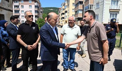Selden etkilenen ilçede hasar tespit ve temizlik çalışmaları sürüyor