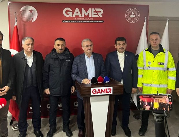İçişleri Bakan Yardımcısı Münir Karaloğlu ve AFAD Başkanı Oktay Memiş Zonguldak'ta