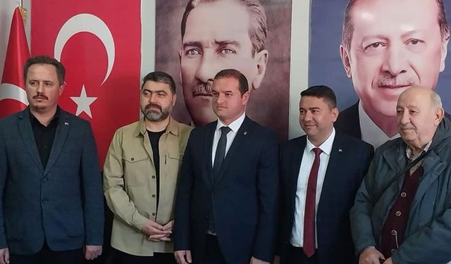 AK Parti'den belediye başkan aday adaylığına başvurdu