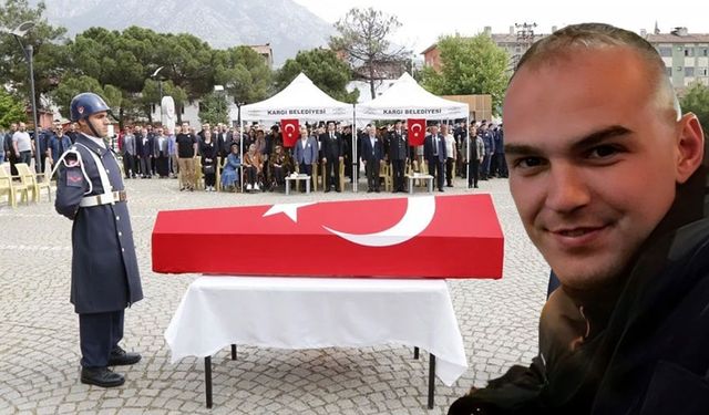 Kazada hayatını kaybeden Astsubay Oğuzhan Tombuloğlu'nun cenazesi memleketine gönderildi