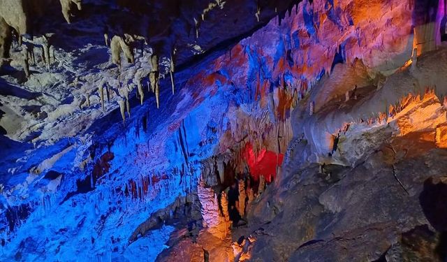Gökgöl Mağarası, ziyaretçi akınına uğradı: İşte bayram bilançosu