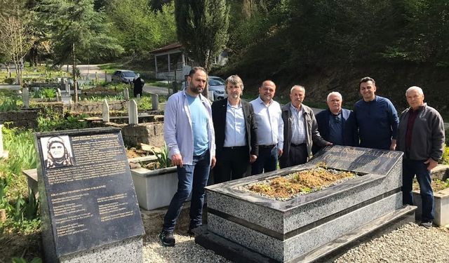 Devrekli şair ve yazarlar Tombulacık Halime'nin mezarını ziyaret etti