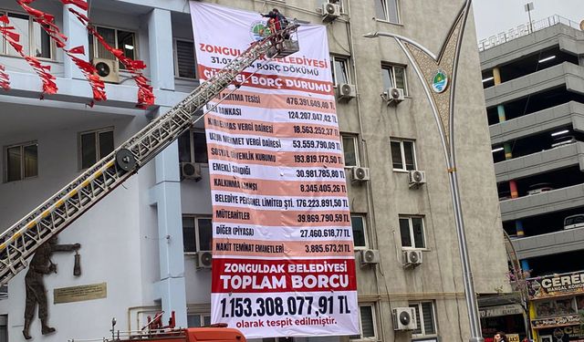 Borç afişi tepkisi: Belediye Başkanlığı makamı ağlama duvarı değildir!