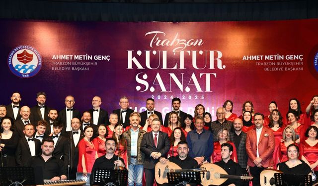60 kişilik dev koro: Kentte müzik şöleni