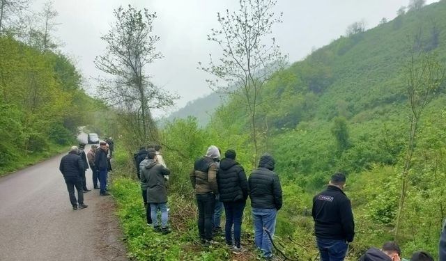 Biri kadın 2 arkadaş her yerde aranıyor