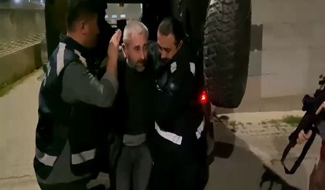 Kardeşini tıraş olurken ensesinden vuran ağabey, yakalandı