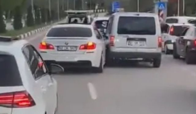 Düğün konvoyunda tehlikeli inatlaşma