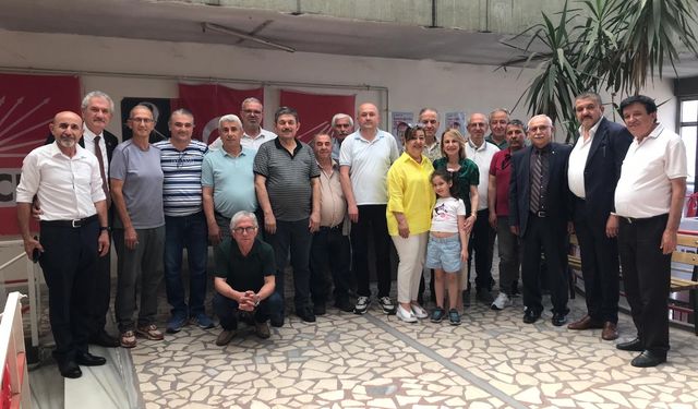 CHP Devrek örgütü, parti binasında bayramlaştı