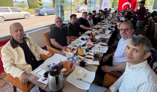 19 Mayıs coşkusu emek ve dayanışma kahvaltısında buluştu