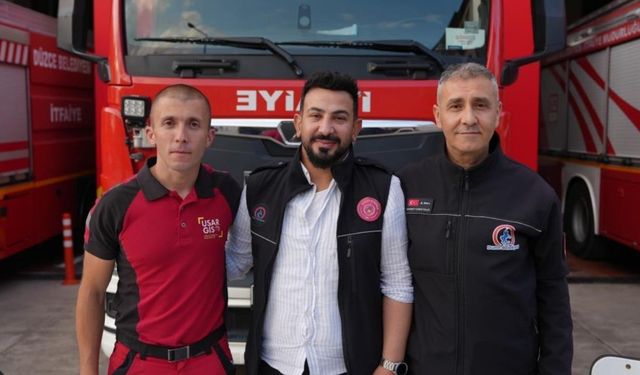 Enkaz altında kurulan kardeşlik