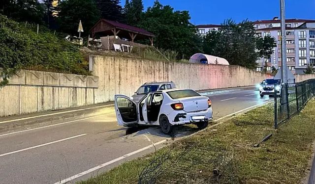 Kaza yapan alkollü sürücü, aracı terk edip kaçtı