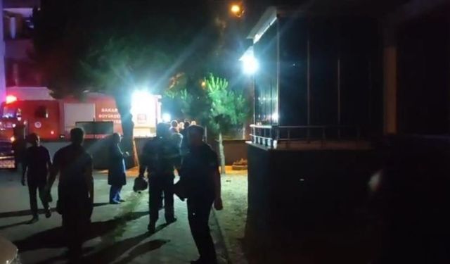 Binaya girip bebek arabalarını yakan şüpheli yakalandı