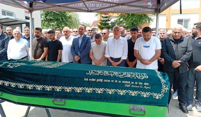 Belediye başkanının şoförü son yolculuğuna uğurlandı