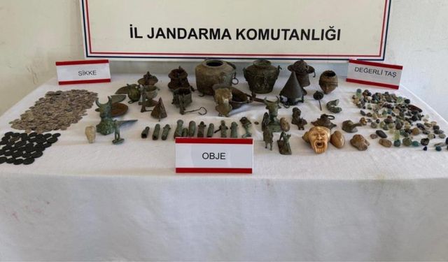 Evini kaçak müzeye dönüştüren şahıs yakalandı