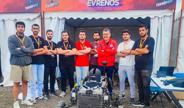 KBÜ takımı Uluslararası İnsansız Kara Aracı Yarışması'nda finalist oldu