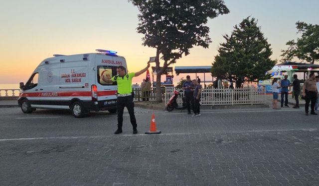 Yayaya çarpan motosikletin sürücüsü yaralandı