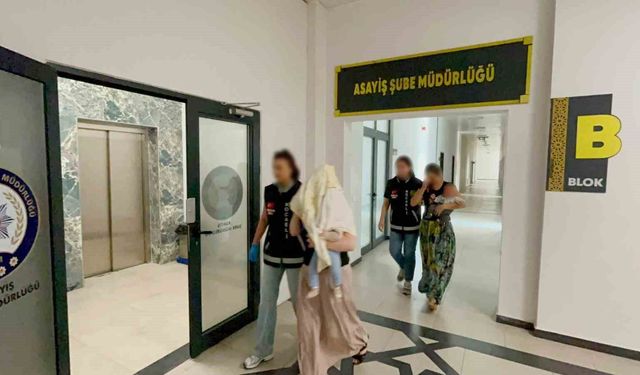 1,6 milyon liralık hırsızlığın şüphelisi kadınlar adliyeye bebekleriyle sevk edildi