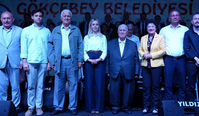 Yaz Festivali’nde Mithat Çanakçı Türk Halk Müziği Korosu konserine yoğun ilgi
