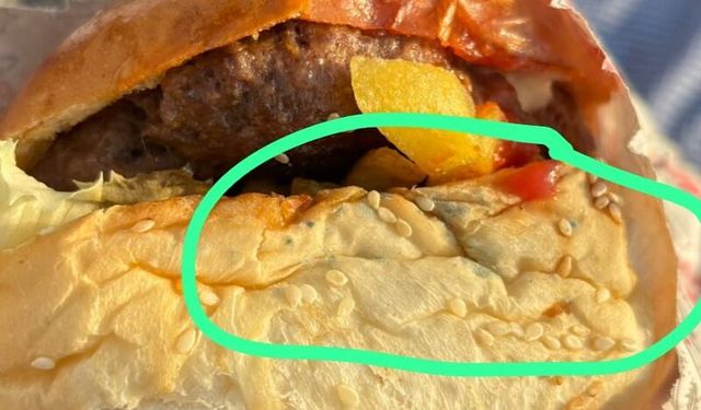 Kapuz Plajı'nda küflü hamburger skandalı: Nerede Halk Sağlığı?