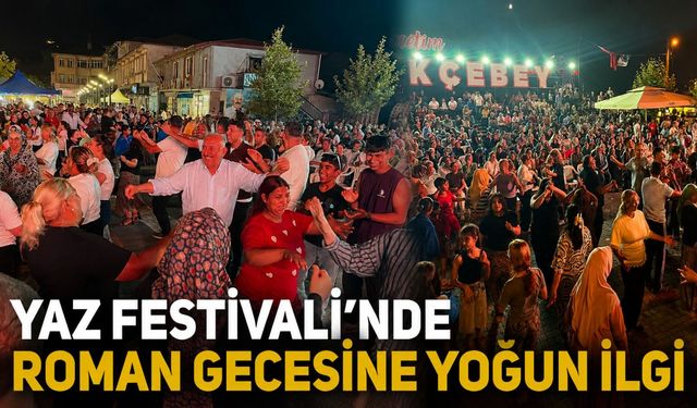 Yaz Festivali'nde Roman Gecesi’ne yoğun ilgi