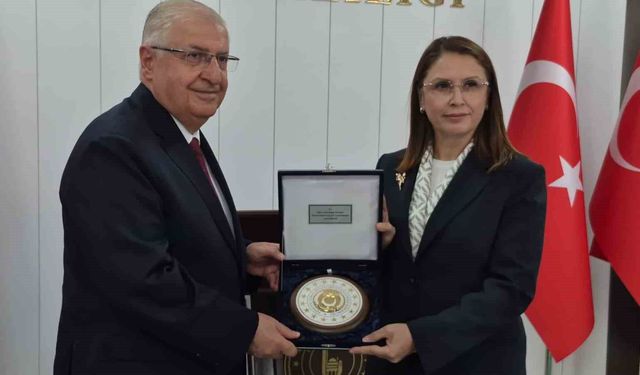 Bakan Yaşar Güler: 'İç cephemizi tahkim ederek geleceğimizi daha güvenli inşa edeceğiz'
