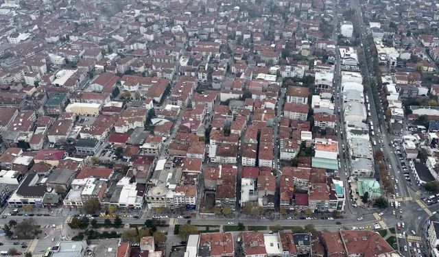 Deprem bölgesinde kentsel dönüşüm hızlanıyor