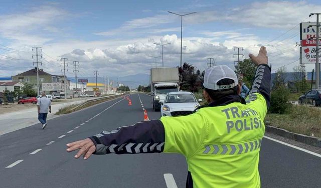 201 araç trafikten men edildi