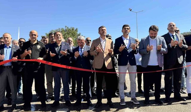 Kamyon ve tır garajı hizmete açıldı