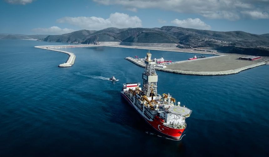 Bakan Alparslan Bayraktar açıkladı: Karadeniz'de petrol kuyusu kazılacak