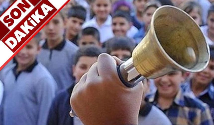 Cuma günü okullar tatil edildi