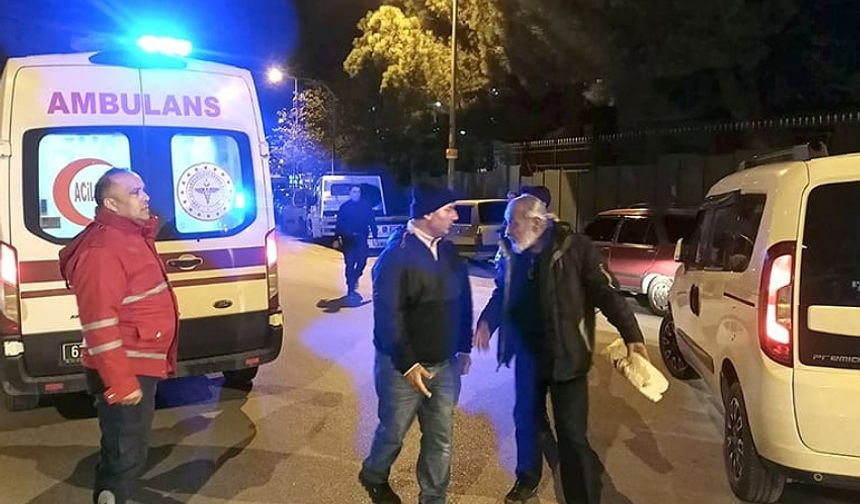 Ticari araç yayaya çarptı: 1 yaralı