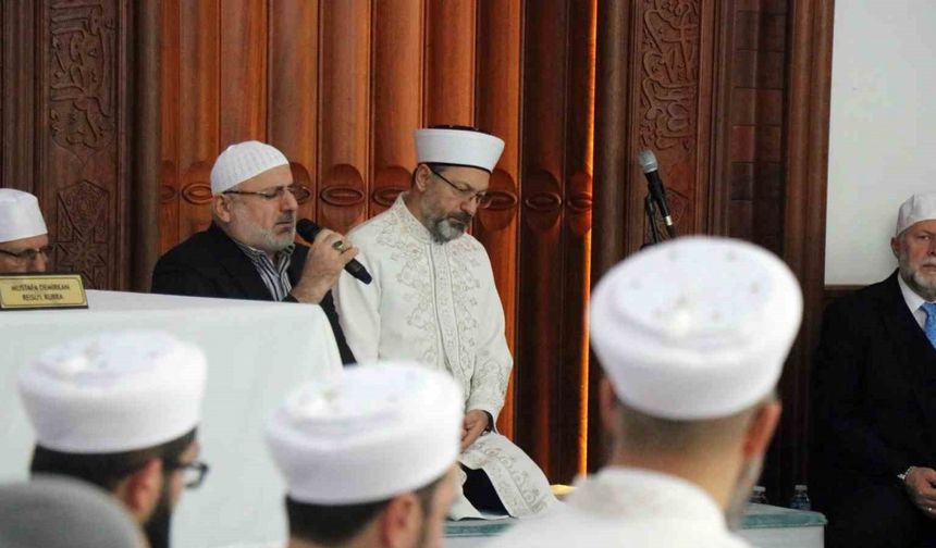 Kur’an-ı Kerim sürekli akan bir çeşme gibidir