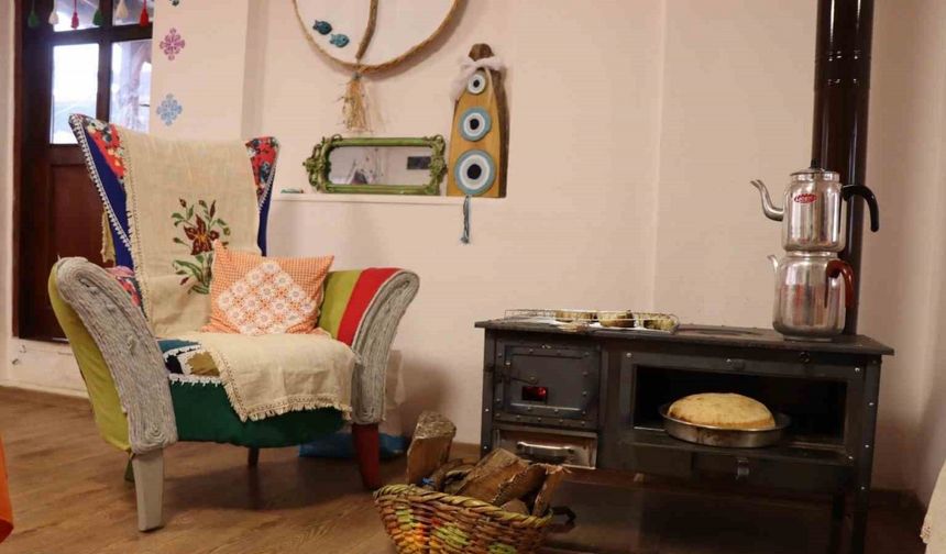 Nostalji kokan dokusu ve odun sobası ile vazgeçilmez mekanlardan oldu