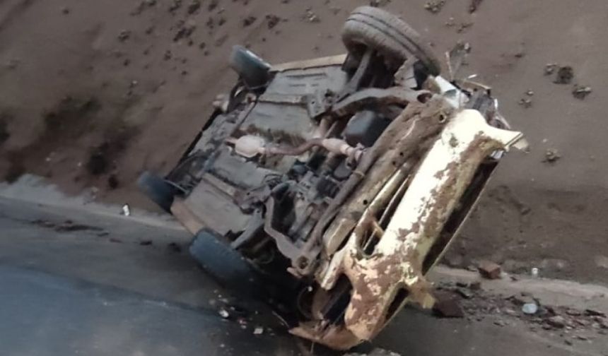 Takla atan araçtan burnu bile kanamadan çıktı 