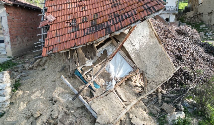Deprem bölgesinde 349 ev ağır hasarlı tespit edildi