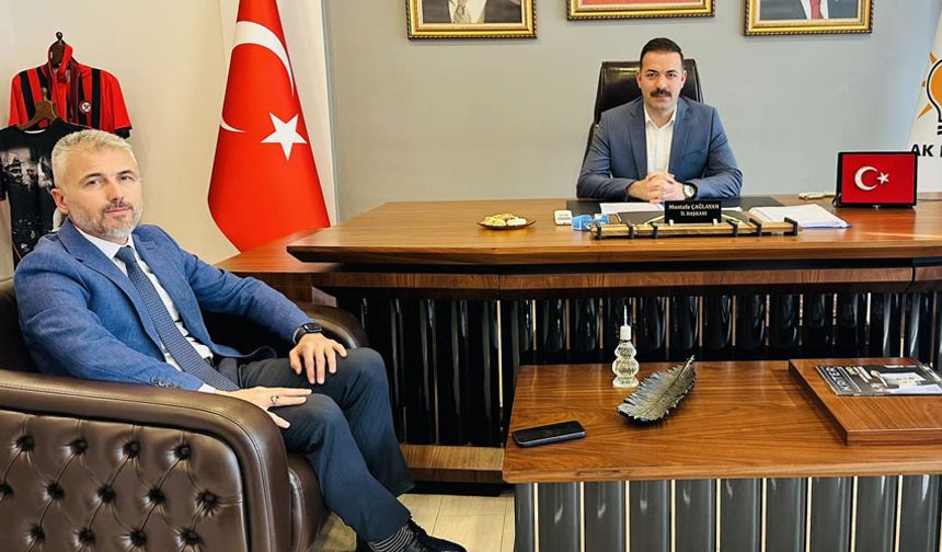 Veli Köktürk, AK Parti İl Başkanı Mustafa Çağlayan'ı ziyaret etti